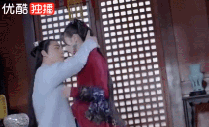 《烈火如歌》仔仔强吻热巴，十招搞定老婆！